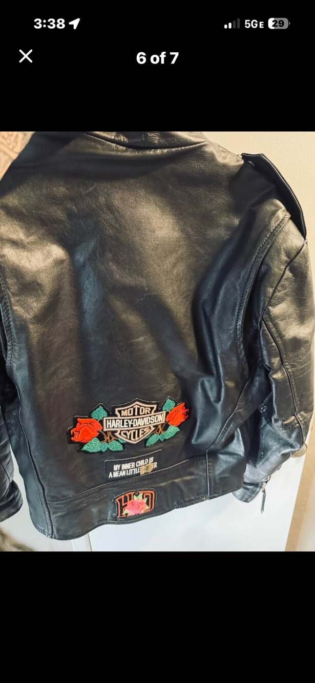 Wilsons Leather Motorcycle Jacket with Harley-Davidson Back Patches - Picture 2 of 9
